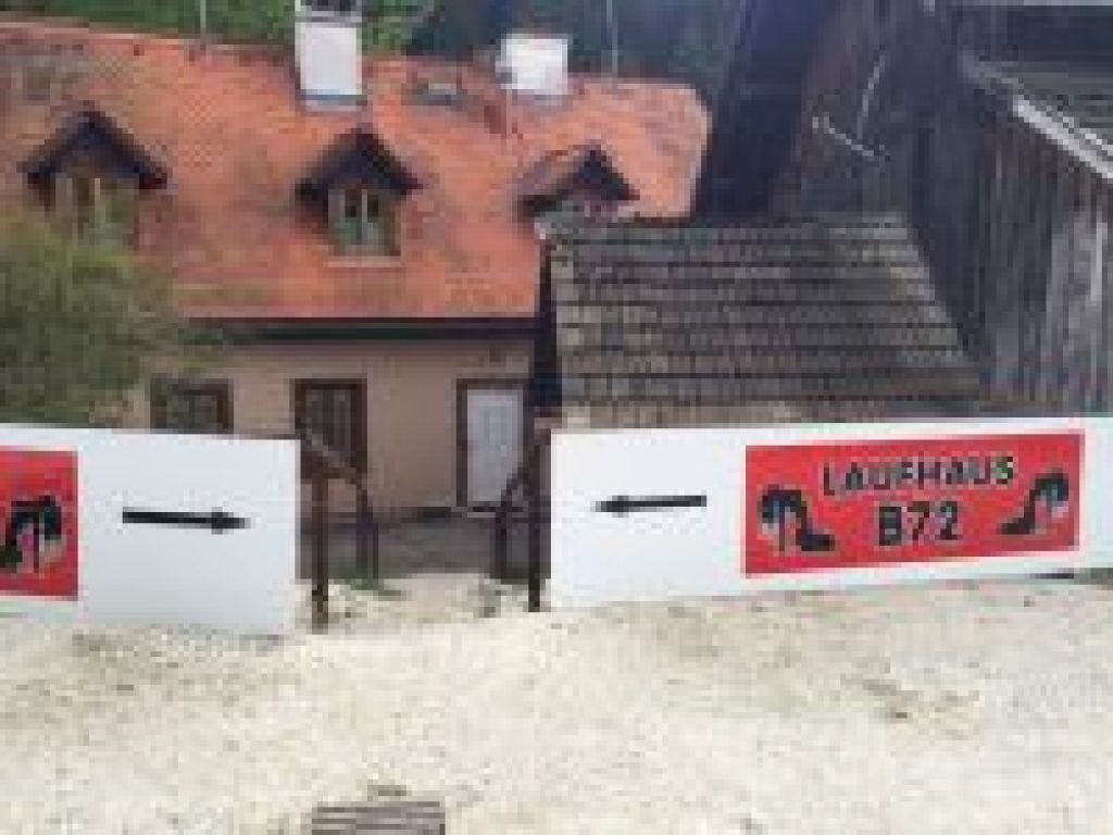 Laufhaus B72 in 8192 Strallegg