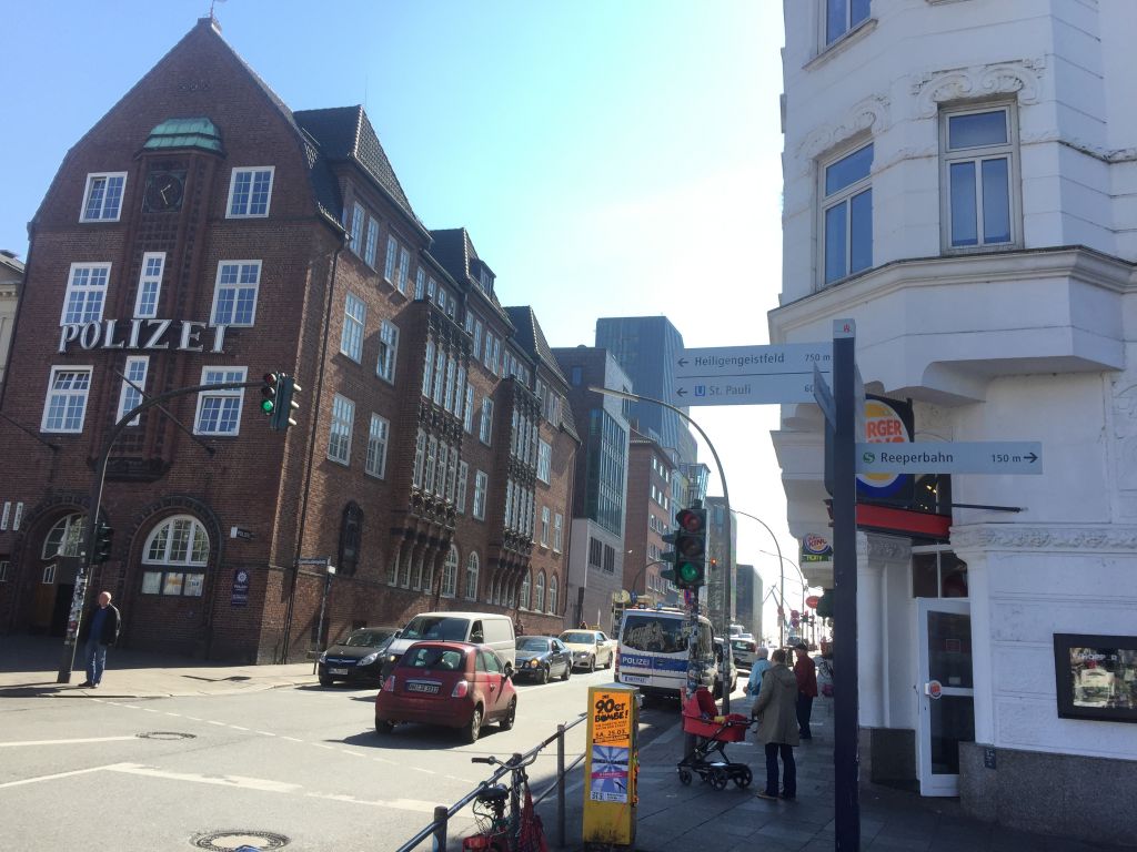 Reeperbahn Ecke Davidstrasse in 20359 Hamburg - Bild 2